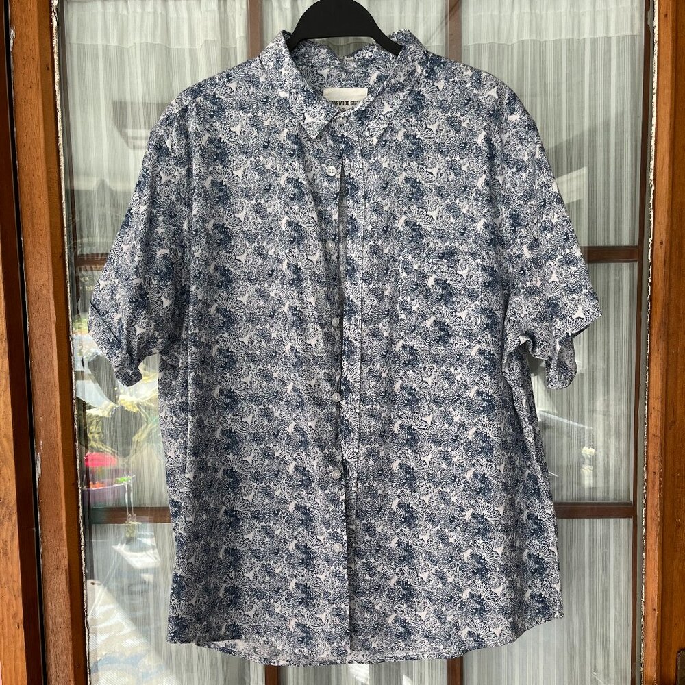 Tropical Floral Cedarwood State Button-Down Shirt